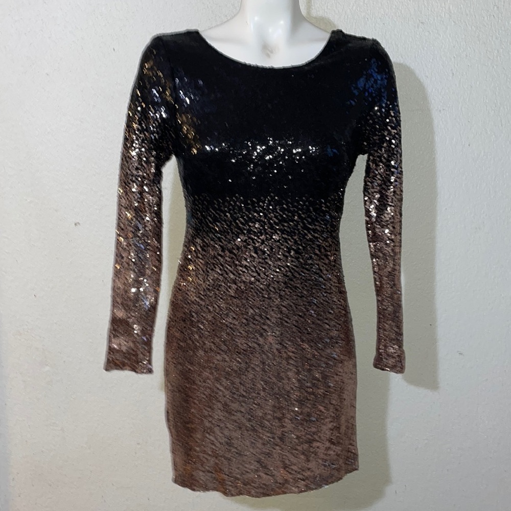 Charlotte Russe Black & Gold Verigated Sequin Wiggle Bodycon Dress - Medium